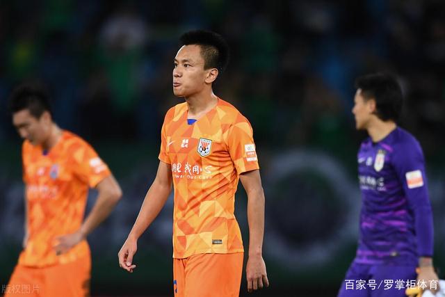 官宣：爵士正式签下米尔斯 合同为1年330万